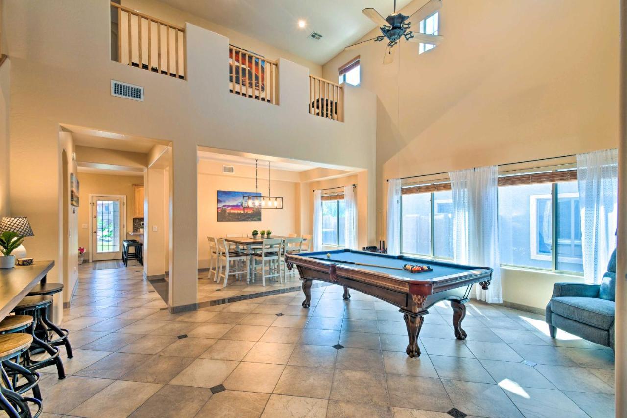 Walk To Surprise Stadium Villa With Covered Patio! Exterior photo