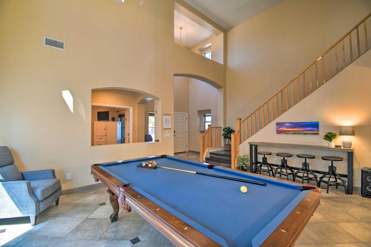 Walk To Surprise Stadium Villa With Covered Patio! Exterior photo