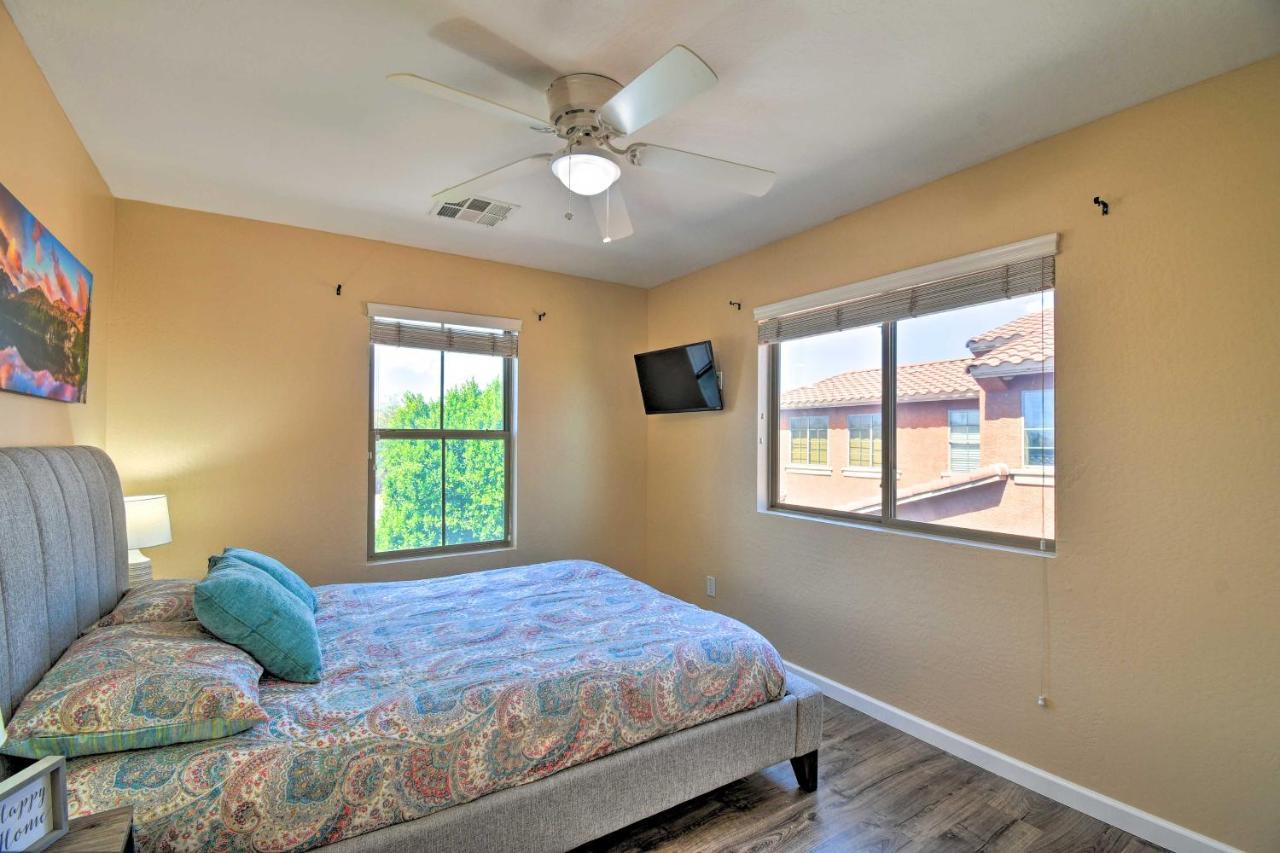 Walk To Surprise Stadium Villa With Covered Patio! Exterior photo