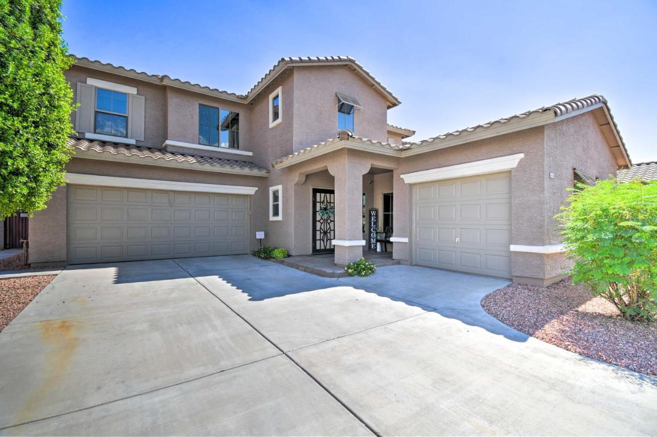 Walk To Surprise Stadium Villa With Covered Patio! Exterior photo
