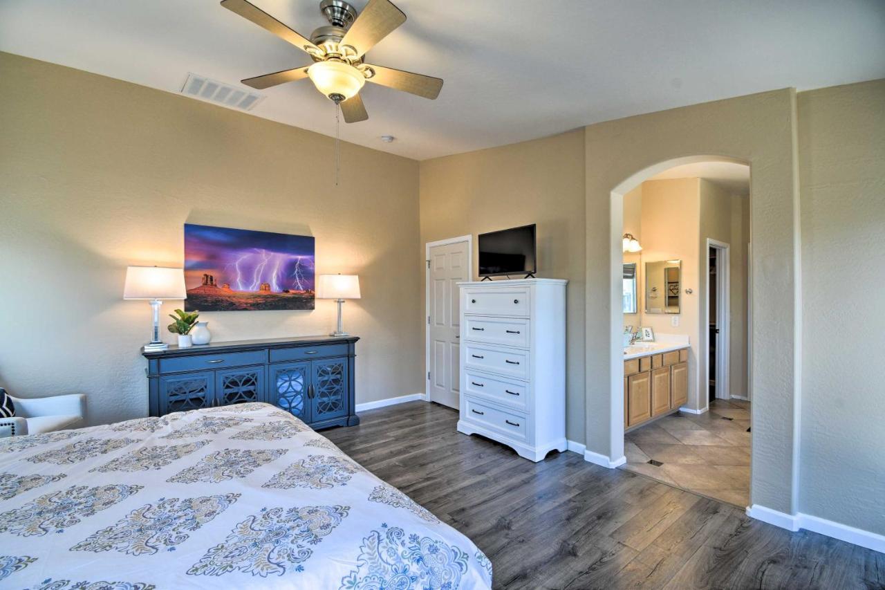 Walk To Surprise Stadium Villa With Covered Patio! Exterior photo